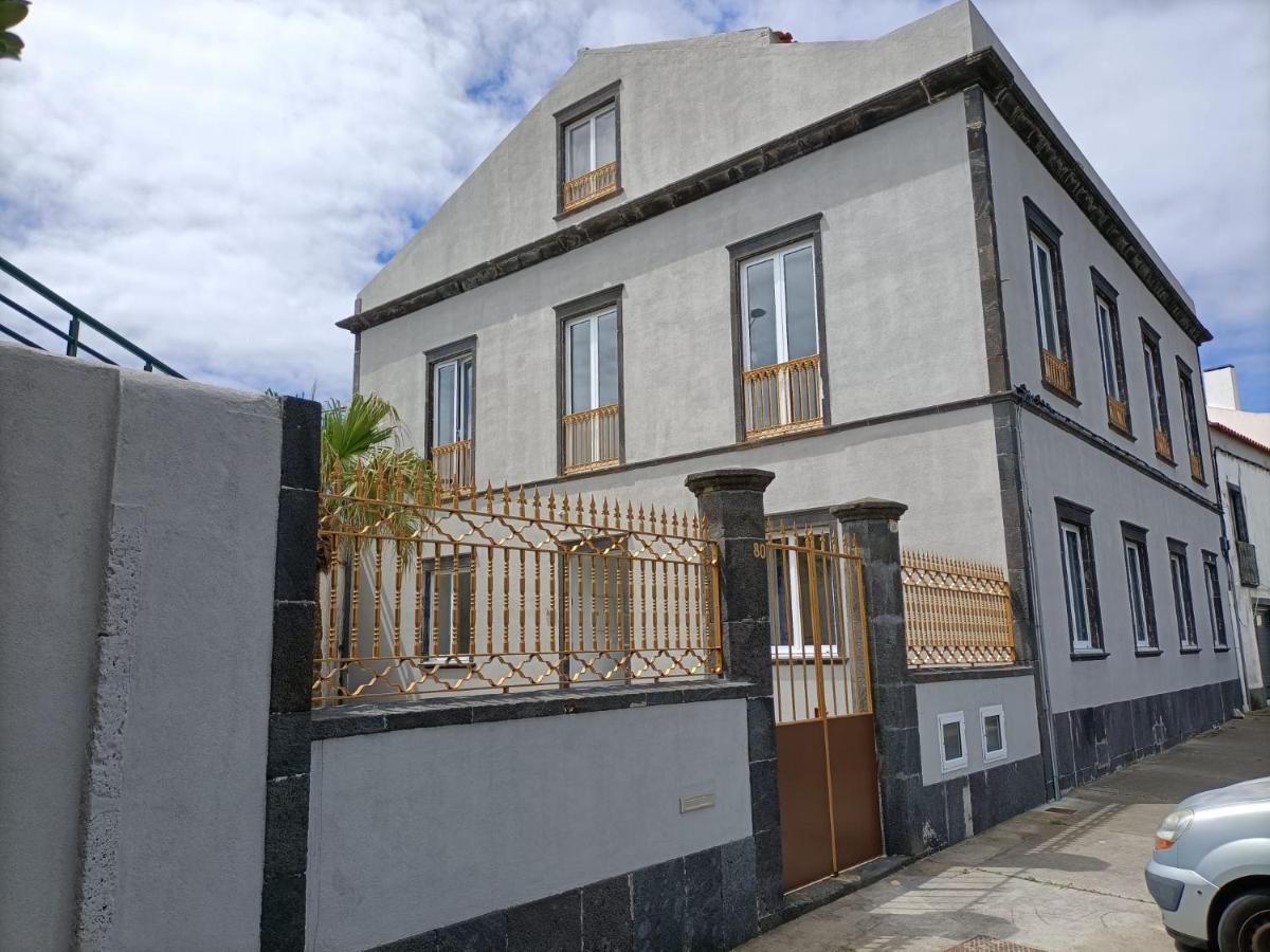 Отель Seaside House Понта-Делгада Экстерьер фото